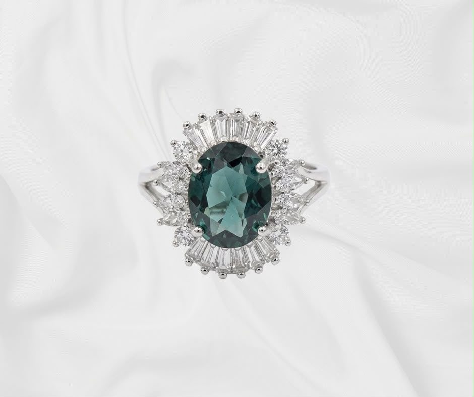 Natural peridot Sapphire Ring